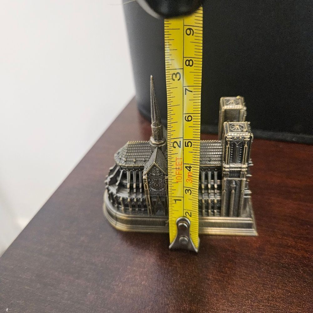 Vintage Metal Notre Dame De Paris Church Cathedral Souvenir Tourist - Picture 13 of 13